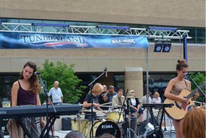 Sisters Lily and Madeline performing at Houdini Plaza